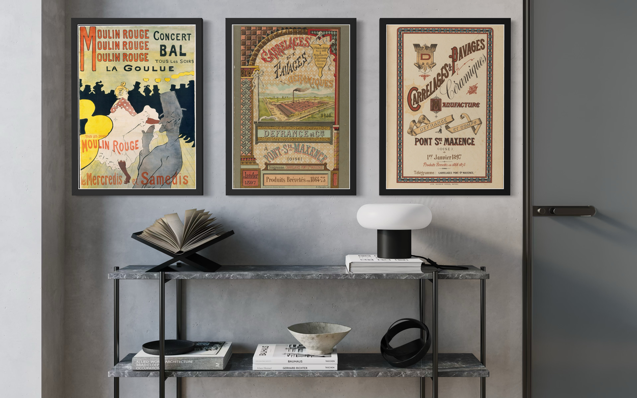 Belle Époque – Poster Collection. Ekskluzywna kolekcja trzech plakatów artystycznych z końca XIX wieku – Toulouse-Lautrec i Defrance et Cie – dostarczana z czarnymi ramami. Część kolekcji Kunstlageret „Ponadczasowe Arcydzieła”.